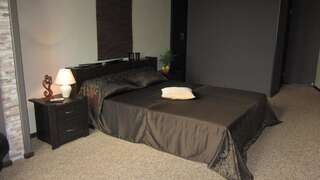 Апарт-отели VS Apartments Киев Улучшенный полулюкс-9